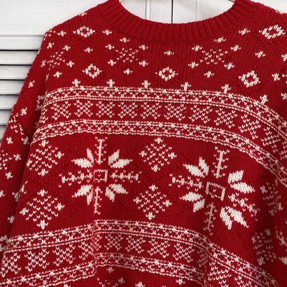 American Eagle Fair Isle Winter Sweater - Picture 2 of 5